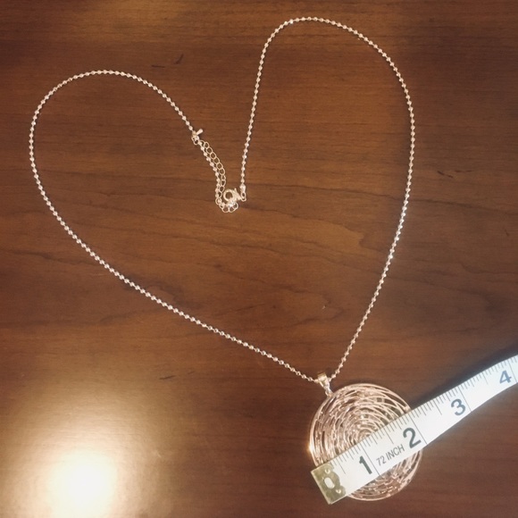 Statement necklace - rose gold swirl with crystals - Picture 3 of 9